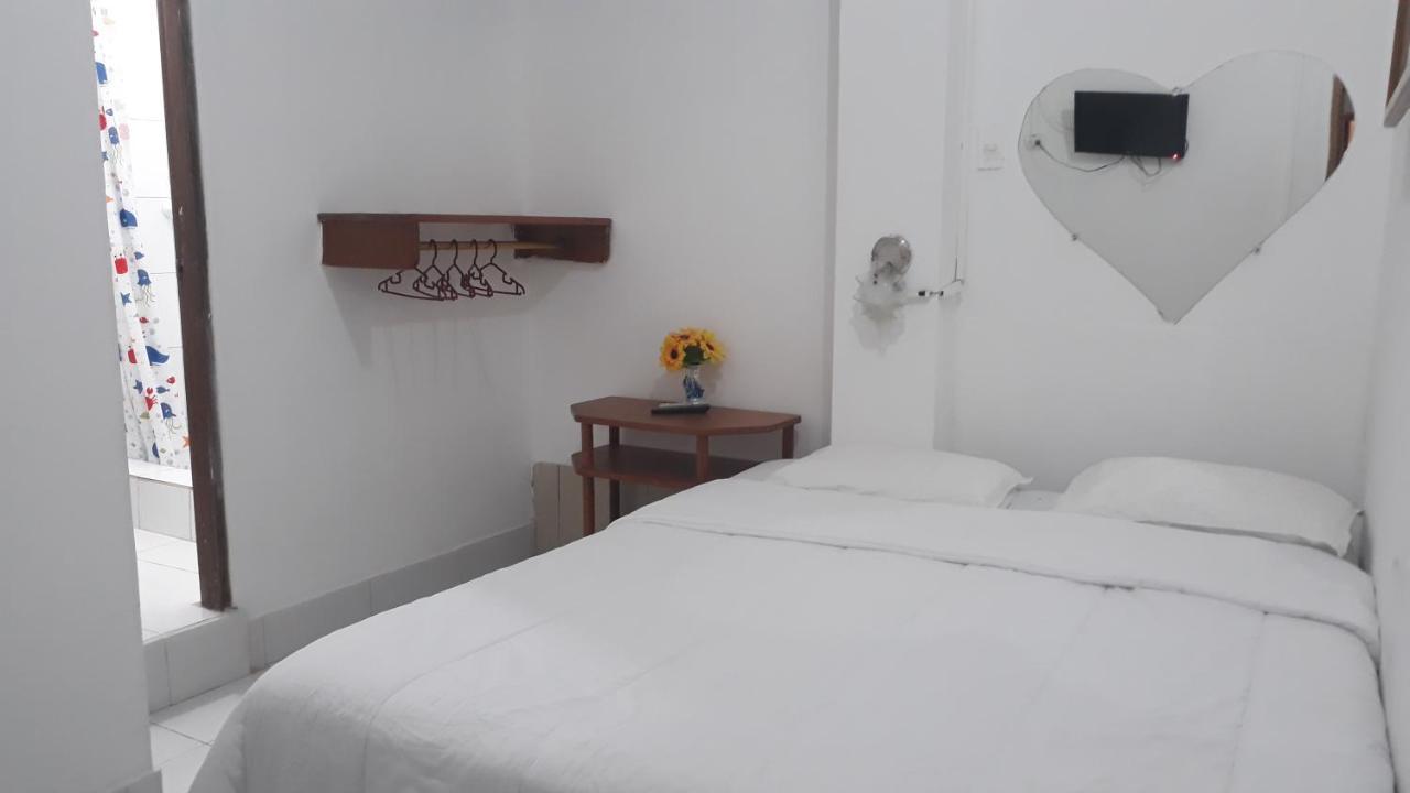 Hostal Marysol Puerto Ayora  Extérieur photo