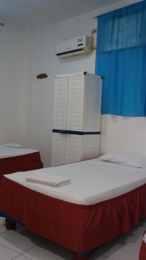 Hostal Marysol Puerto Ayora  Extérieur photo