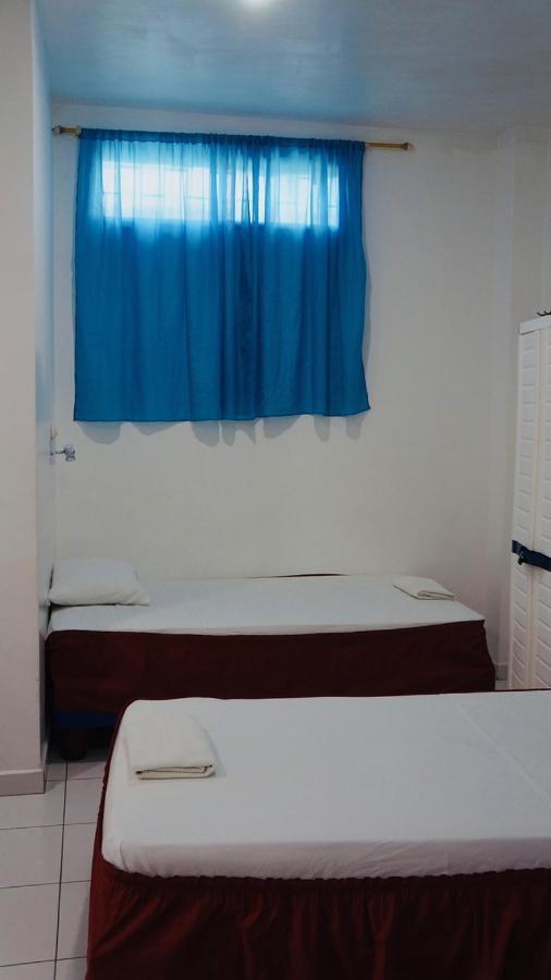Hostal Marysol Puerto Ayora  Extérieur photo